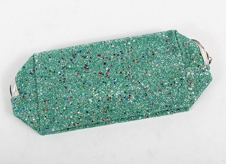 کیف لوازم آرایش اکلیلی