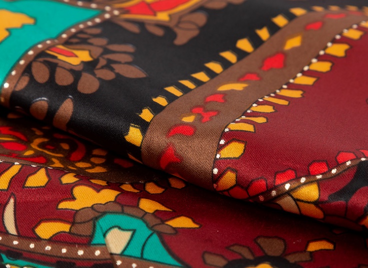 روسری طرح بته جقه