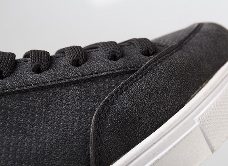 کفش اسنیکرز زنانه Karbin