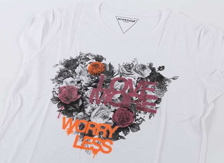 تیشرت زنانه Love More