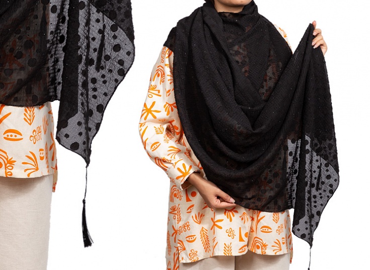 شال توپی نگین دار