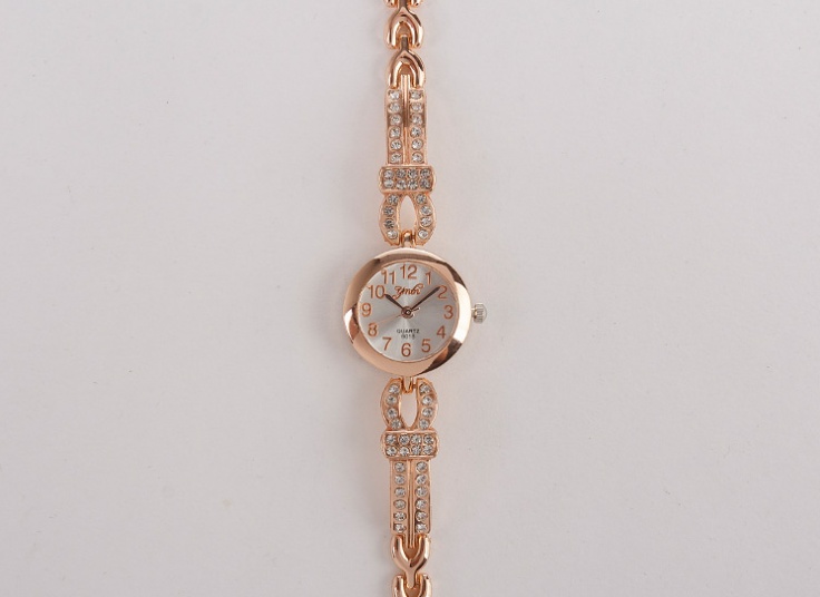 ساعت مچی زنانه YFMN