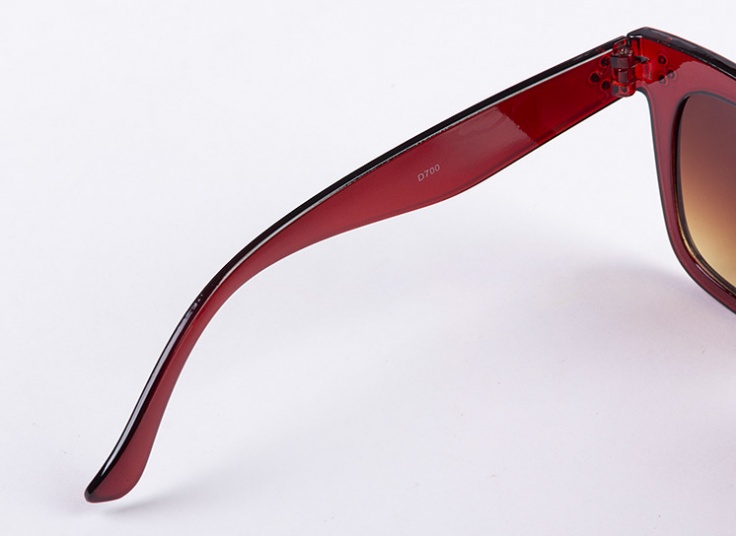 عینک آفتابی زنانه Square Frame