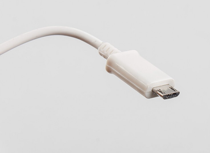 شارژر فندکی با خروجی USB