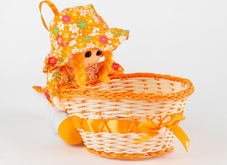 سبد حصیری عروسکی