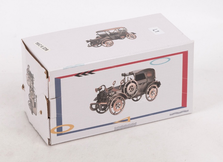 ماکت ماشین آنتیک