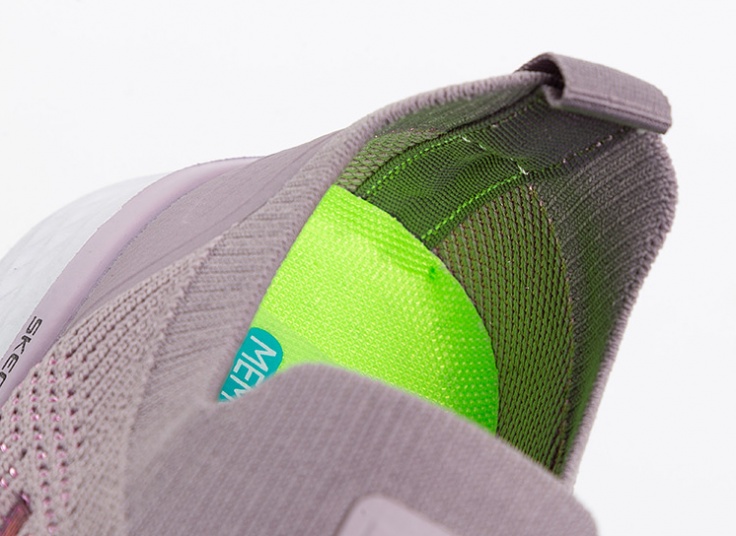 کتانی جورابی زنانه Skechers مدل 707