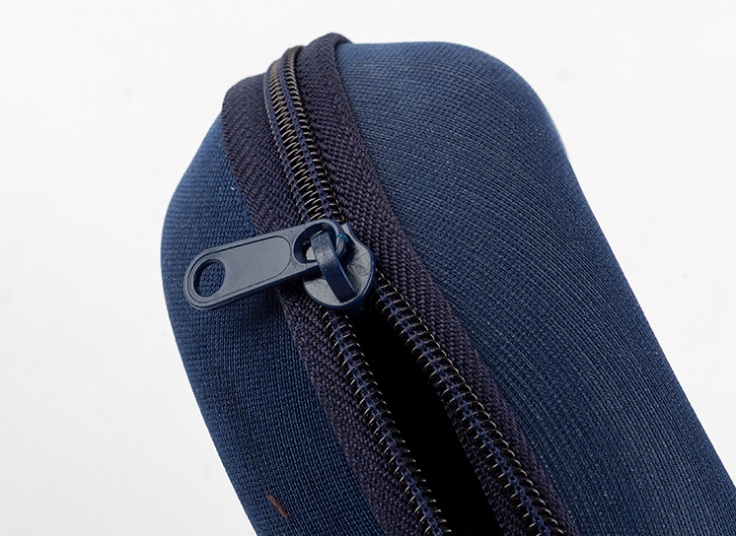 کیف عینک بند دار