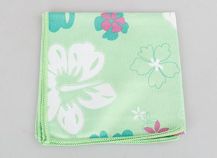 دستمال طرحدار Magic