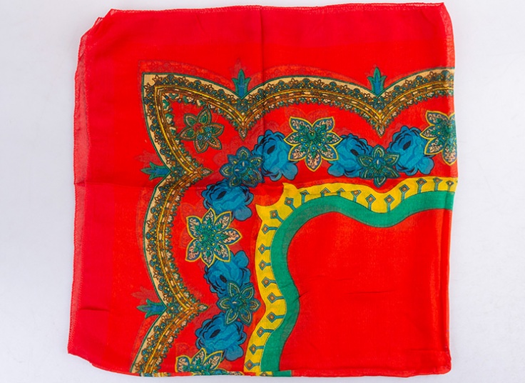 روسری نخی طرحدار