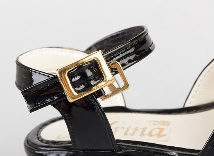 صندل دخترانه Adrina