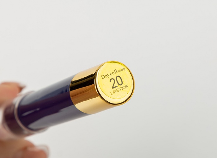 رژلب پیچی Daycell Beauty