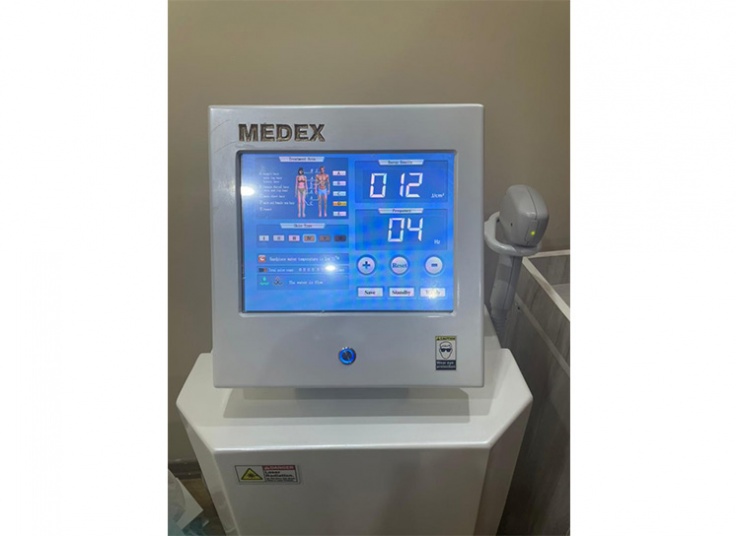 لیزر فول بادی الکس مرکز مطب شرقی