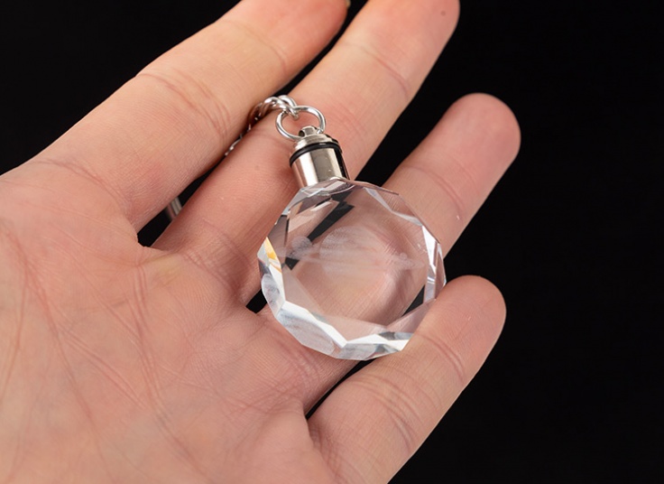 جاکلیدی کریستالی چراغ دار