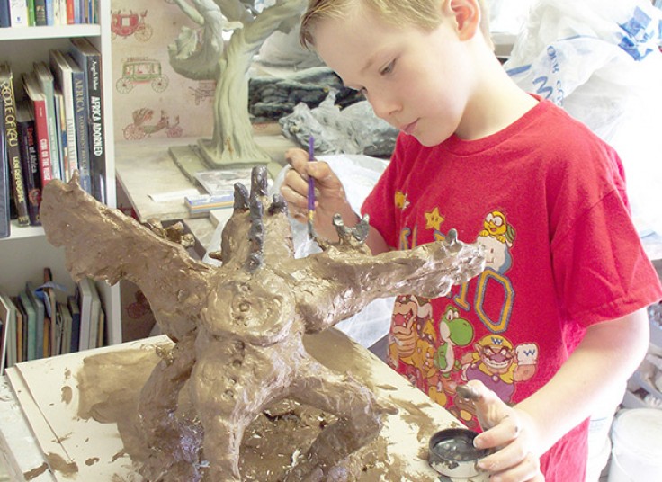 آموزش مجسمه و نقاشی مجتمع فرهنگی مهراندخت