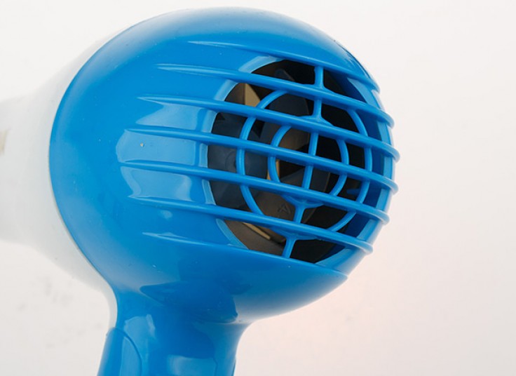 سشوار مسافرتی Nova