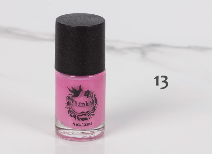 لاک ناخن Link