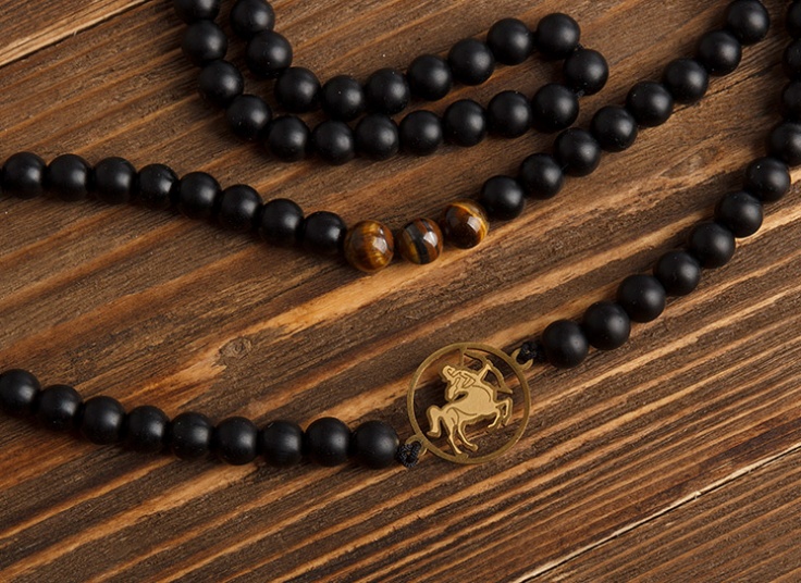 گردنبند سنگی ماه تولد