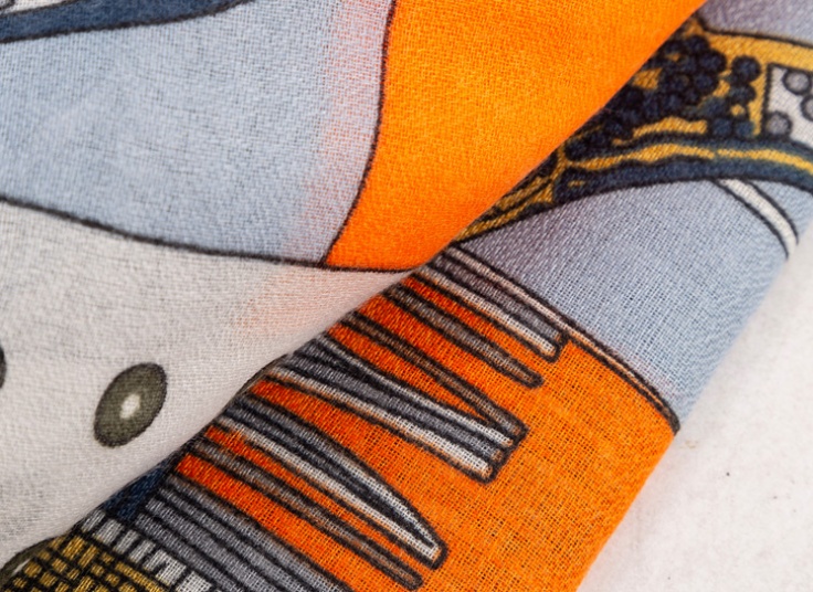 روسری زنانه طرحدار