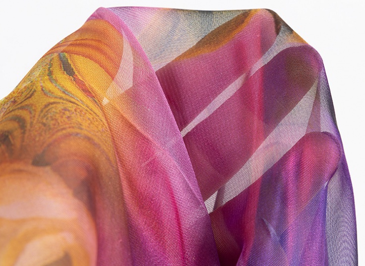 روسری حریر گلدار