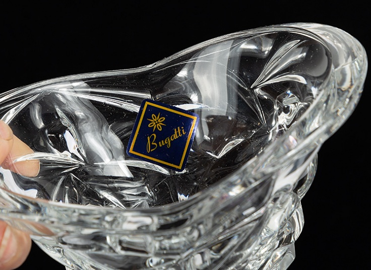 قندان و شکلات خوری Bugatti