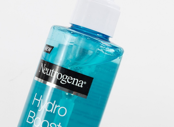 ژل شست و شوی صورت Neutrogena مدل Hydro Boost