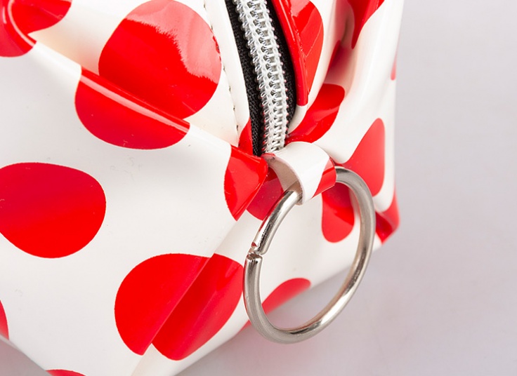 کیف لوازم آرایش Polygon