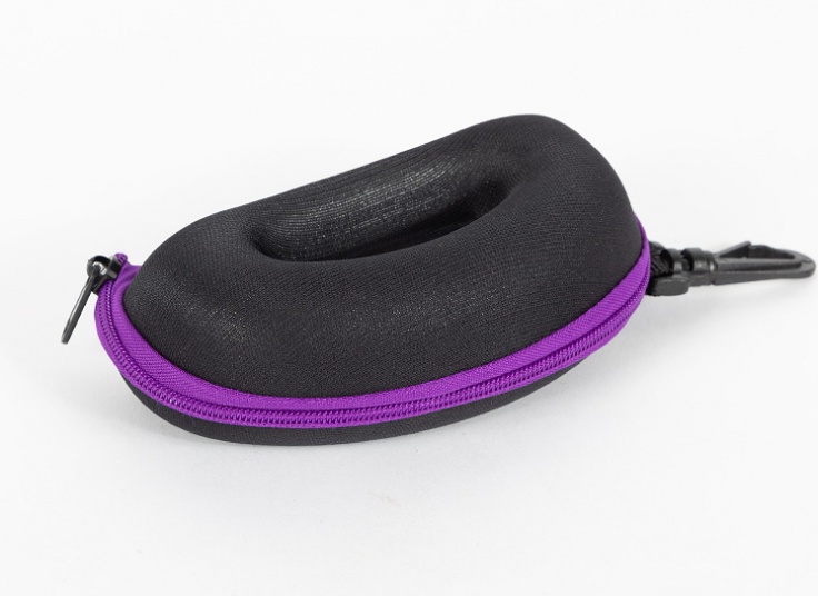 کیف عینک بند دار