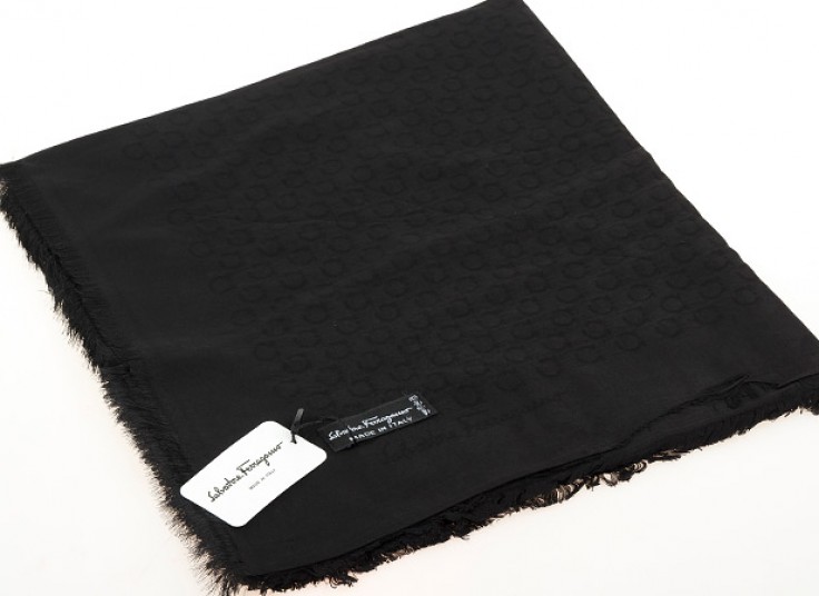 روسری مشکی Salvatore Ferragamo