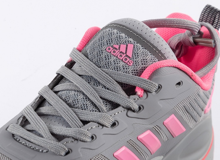 کتانی زنانه adidas