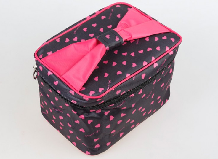 کیف لوازم آرایش مسافرتی