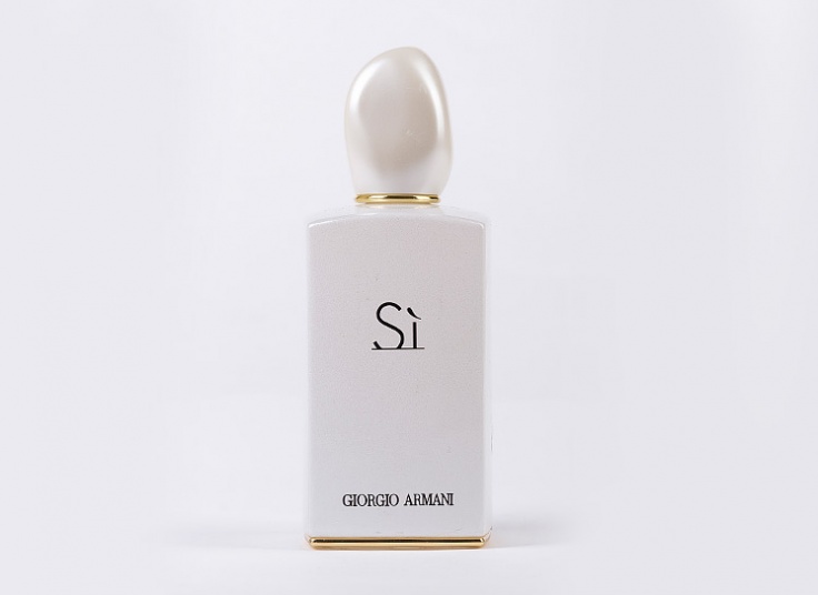 ادکلن و عطر طرح اصلی