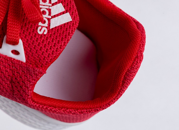 کتانی زنانه Adidas