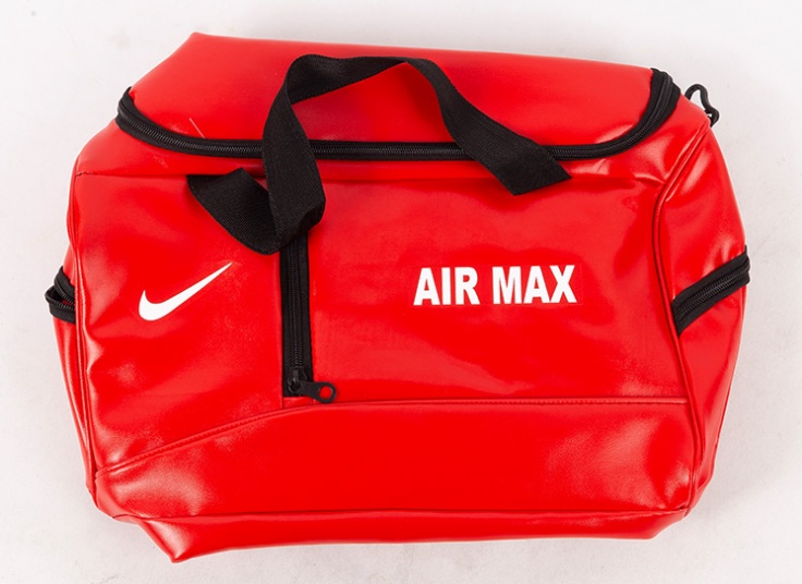 ساک ورزشی چرم Nike