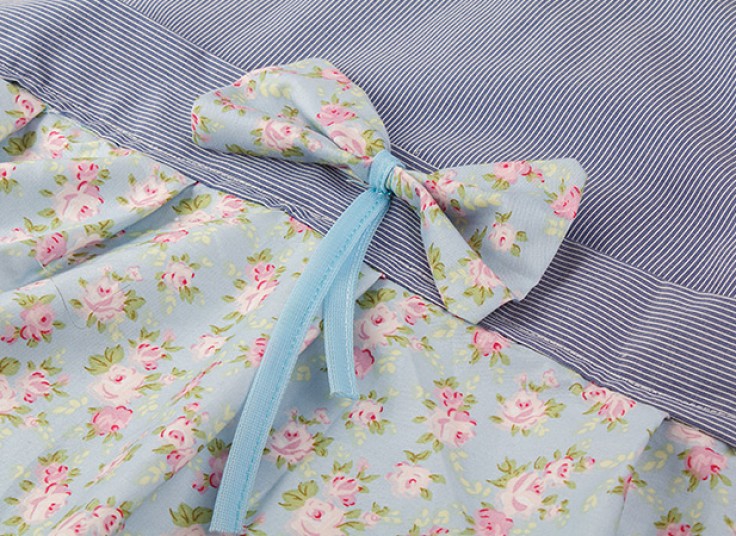 سرویس پارچه ای آشپزخانه گلدار