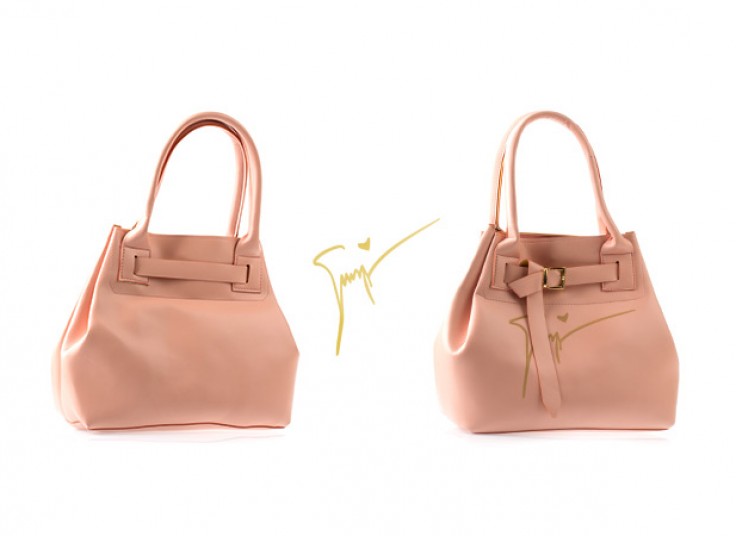 کیف لب بر مدل Signature