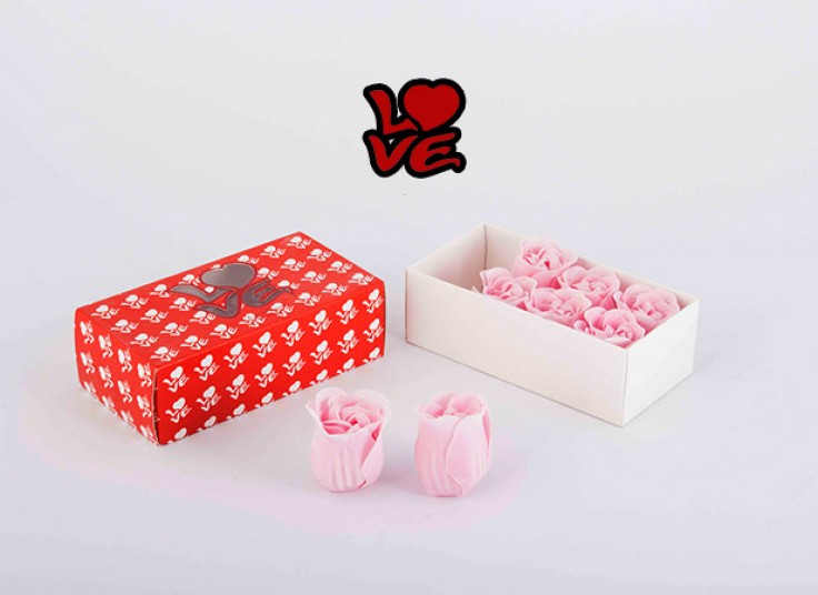 گل صابونی عطر Love