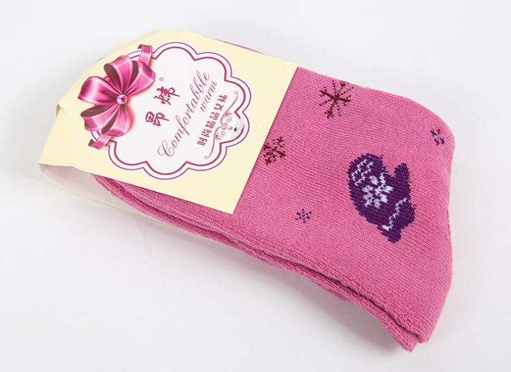 جوراب زمستانی زنانه