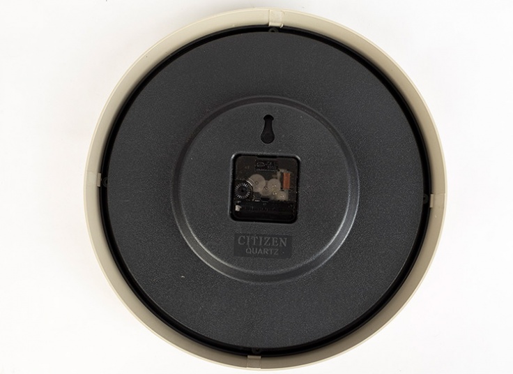 ساعت دیواری آرام گرد Citizen