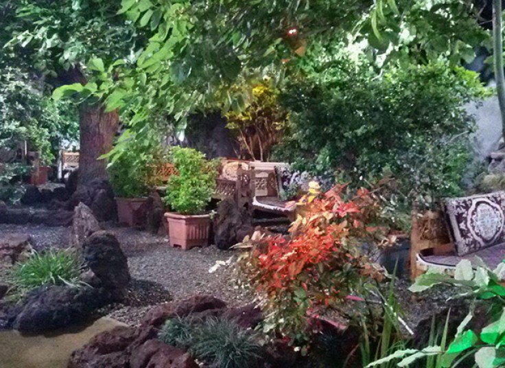 سرویس افطار و جوجه کباب رستوران برکه