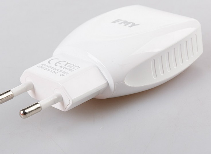 آداپتور و شارژر EMY