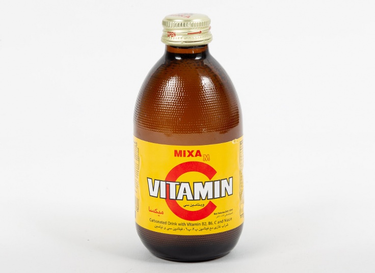 نوشابه انرژی زا ویتامین سی Mixa