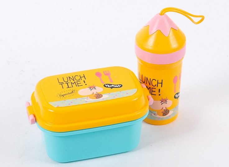 ست ظرف غذا و قمقمه کودک