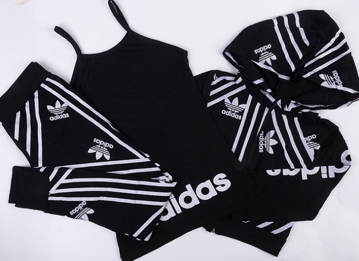 ست سه تکه لباس زنانه adidas