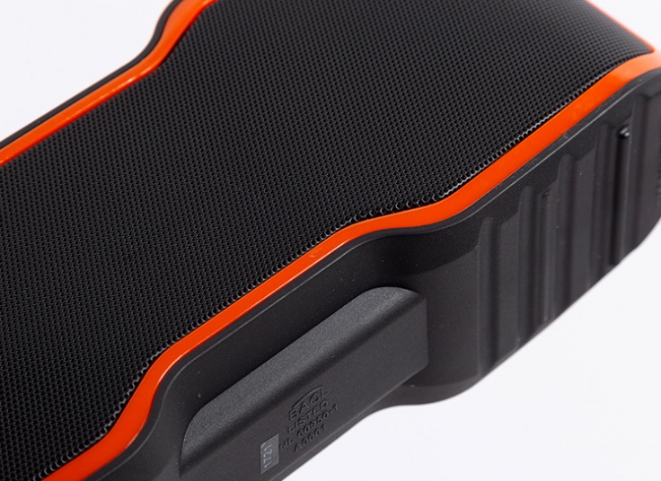 اسپیکر بلوتوث AOMAIS