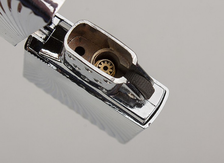 فندک اتمی طرح Zippo