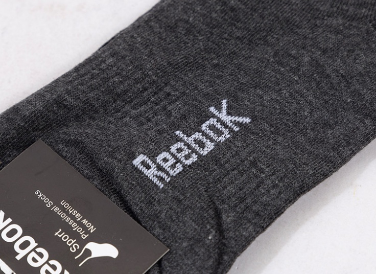 جوراب مچی طرح Reebok