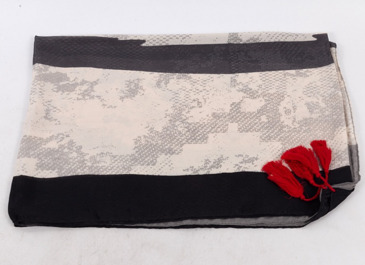 شال طرحدار چندرنگ