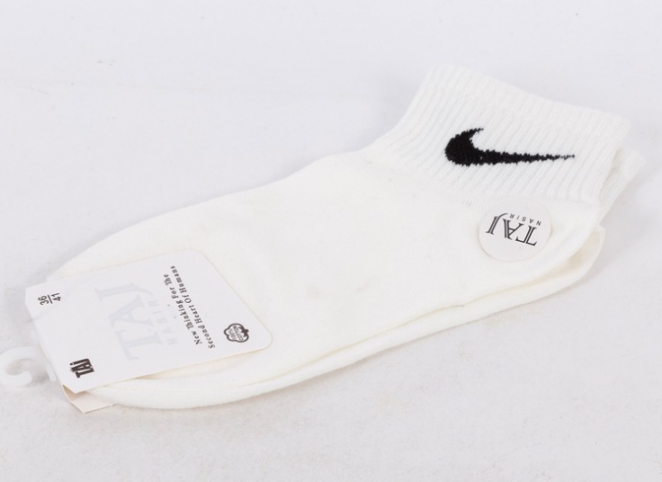 جوراب مچی طرح نایک TAJ