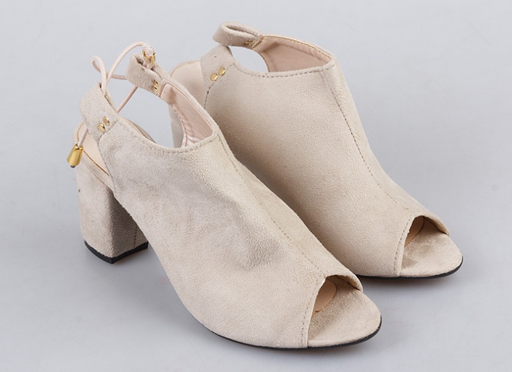 کفش پاشنه دار زنانه AYSOO